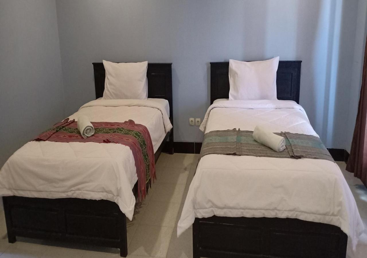 Ridho Malik Hotel Bumbang Exterior photo